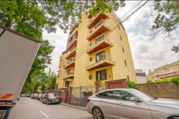 Apartament Duplex 5 camere Herastrau