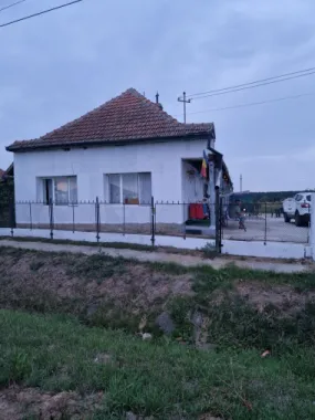 Vând casa Terebesti sau schimb