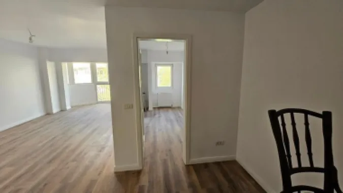 Inchiriez garsoniera nemobilata, Unirii, Goga, langa Camera de Comert, Inalta Cu