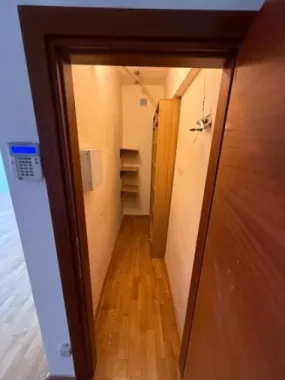 BRASADAS inchiriaza ap 3 cam birou/locuit - terasa - Unirii.