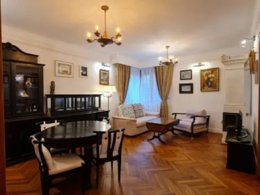 BRASADAS închiriază – Apartament istoric restaurat TINERETULUI