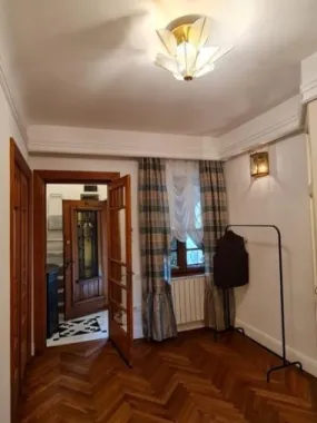 BRASADAS închiriază – Apartament istoric restaurat TINERETULUI
