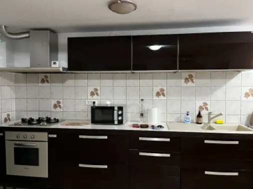 BRASADAS inchiriaza APARTAMENT cu 3 camere zona Mihai Bravu