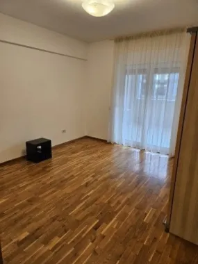 BRASADAS vinde ap 2 cam Herastrau