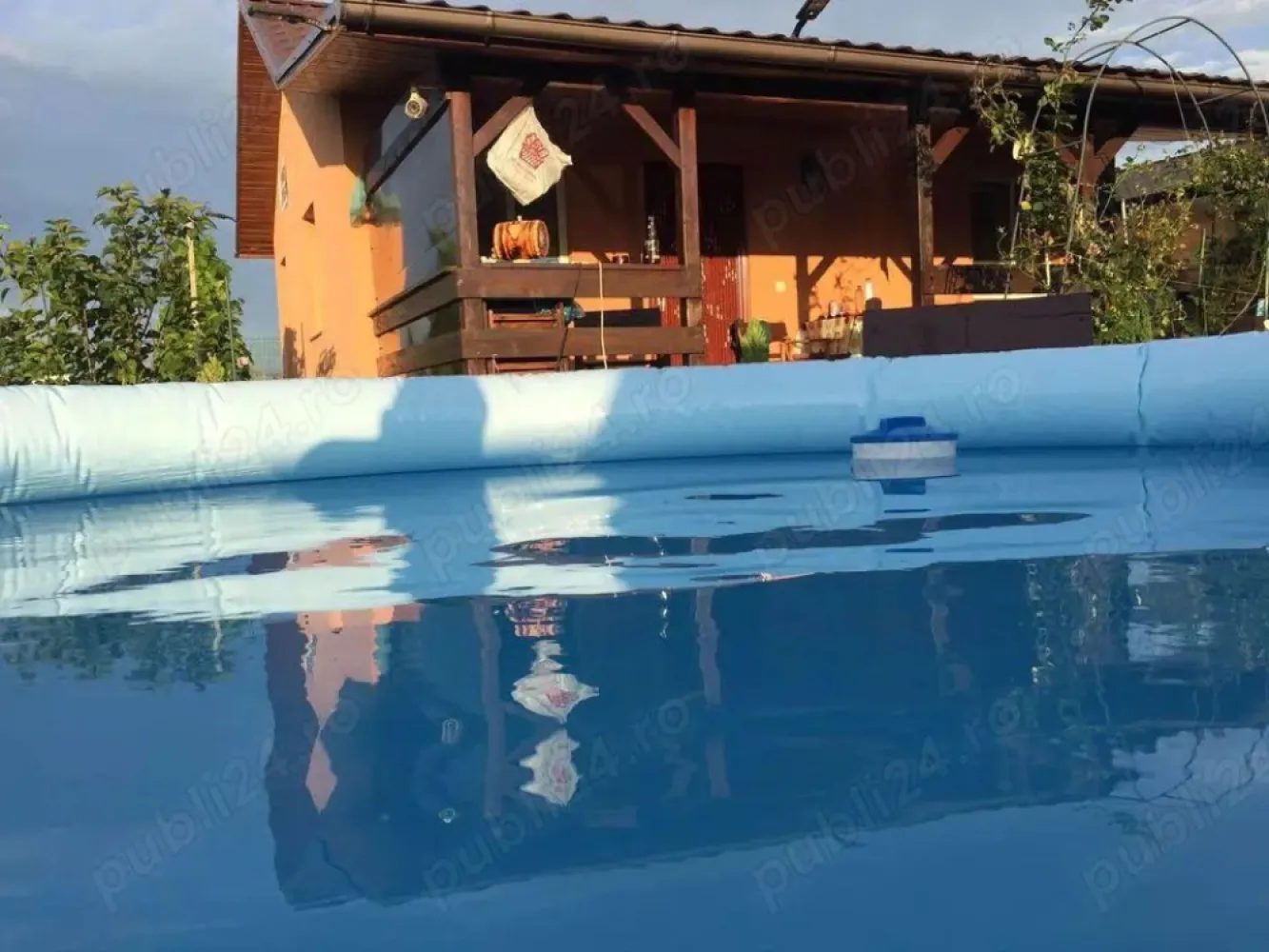 casa cabana mihaieni acas - living baie bucatarie 2 dormitoare terasa gril magaie util 67mp teren 500mp la 100m de strandul bai termle mihieni apa curent de la retea 130km de cluj,50 de zalau,30 de satu mare 53000e