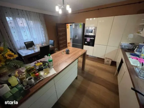BRASADAS vinde casa in zona stadionului Olimpia.