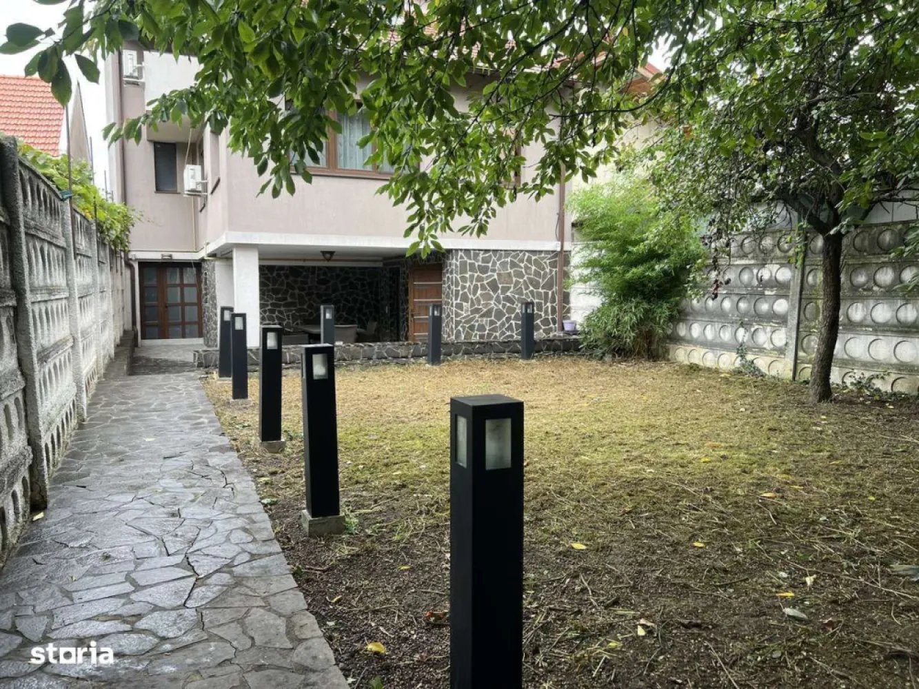BRASADAS vinde casa in zona stadionului Olimpia.