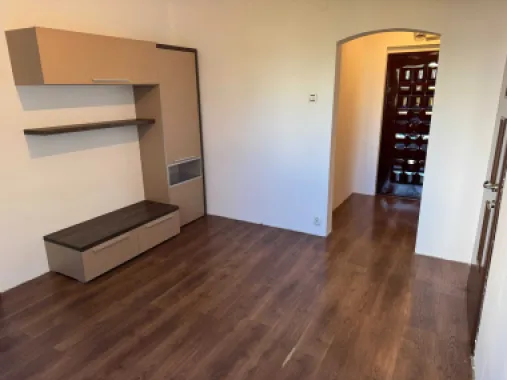 Apartament 2 camere Piata Trapezului 2 minute metrou
