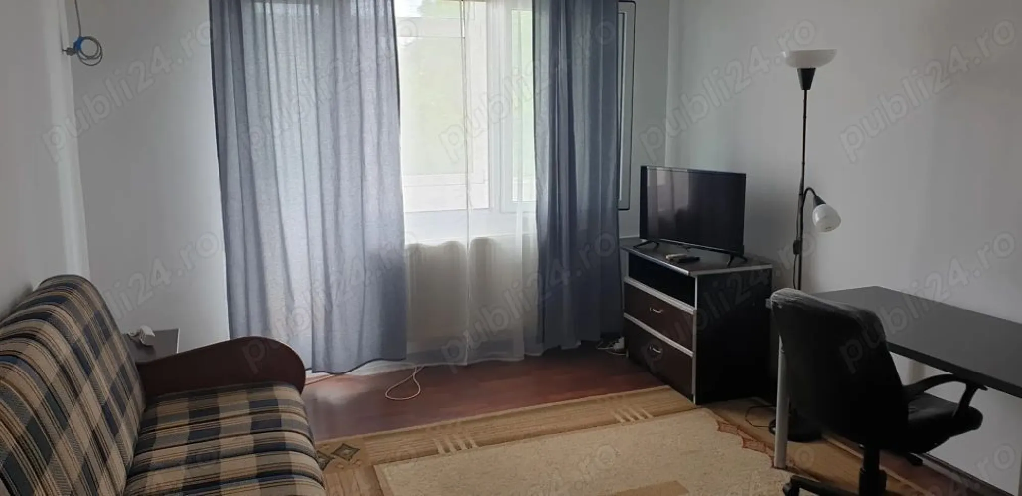 BRASADAS închiriază garsoniera 4/4 Metrou Dristor Park Lake. - Agenția imobiliara BRASADAS închiriază garsoniera la Dristor - Park Lake, 6 minute metrou, parchet, greie, faianta, usa metalica, mobilata si utilata complet, AC, renovata recent, etaj 4/4. Foarte aproape de Mall Park Lake. www.brasadas.com.