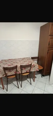 BRASADAS închiriază ap cam etaj 3/4 LIDL Careiului.