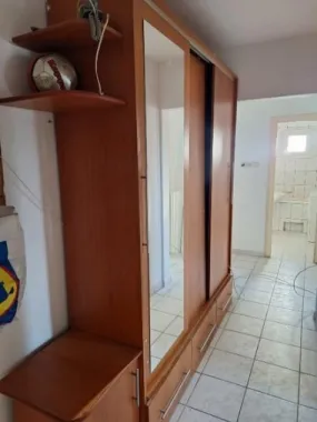 BRASADAS vinde ap 2 cam 4/4 RENOVAT Carpati II