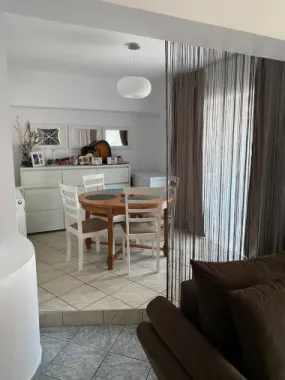 BRASADAS vinde ap 3 cam 7/8 Soarelui.