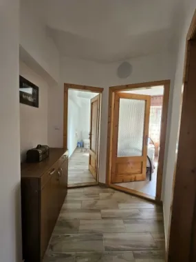 APARTAMENT 5 CAMERE 120000 euro negociabil