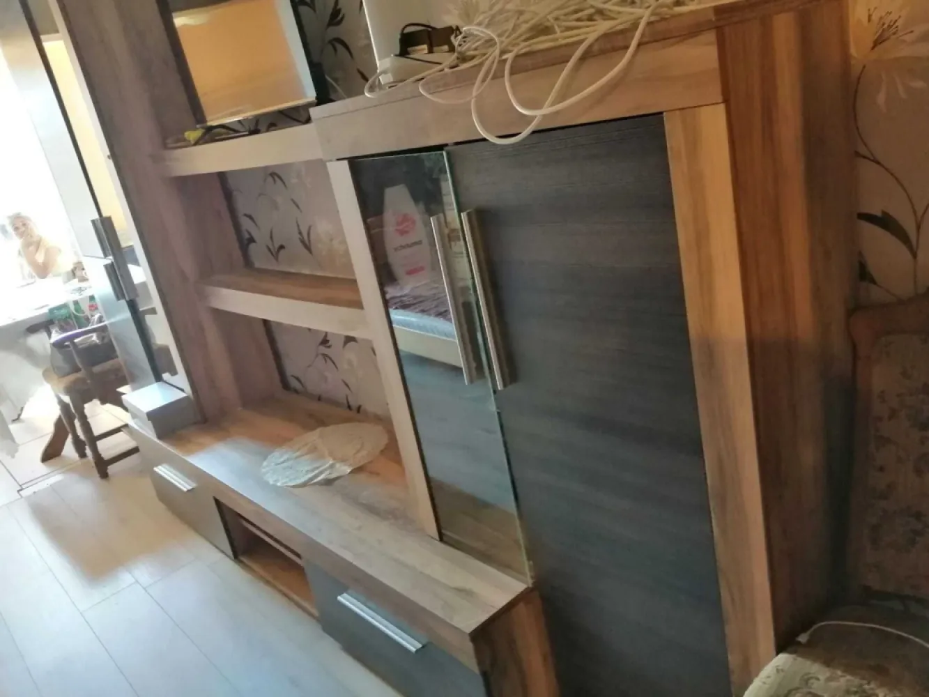 BRASADAS vinde garsoniera pe Ostrovului Bloc 2 etaj 2. - Agenția imobiliara BRASADAS vinde garsoniera pe Ostrovului Bloc 2 etaj 2/4. www.brasadas.com