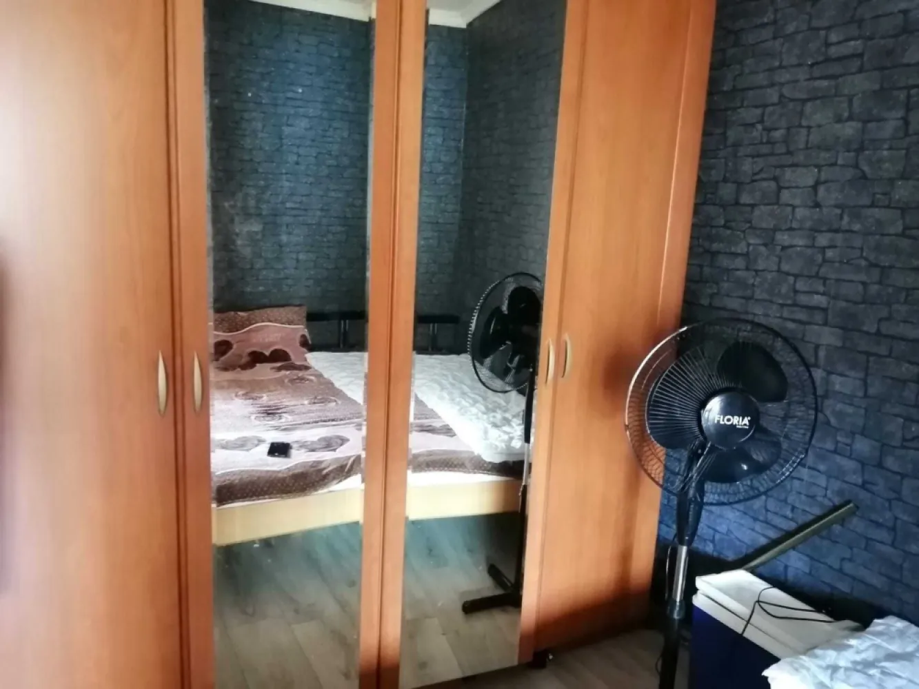 BRASADAS vinde garsoniera pe Ostrovului Bloc 2 etaj 2. - Agenția imobiliara BRASADAS vinde garsoniera pe Ostrovului Bloc 2 etaj 2/4. www.brasadas.com