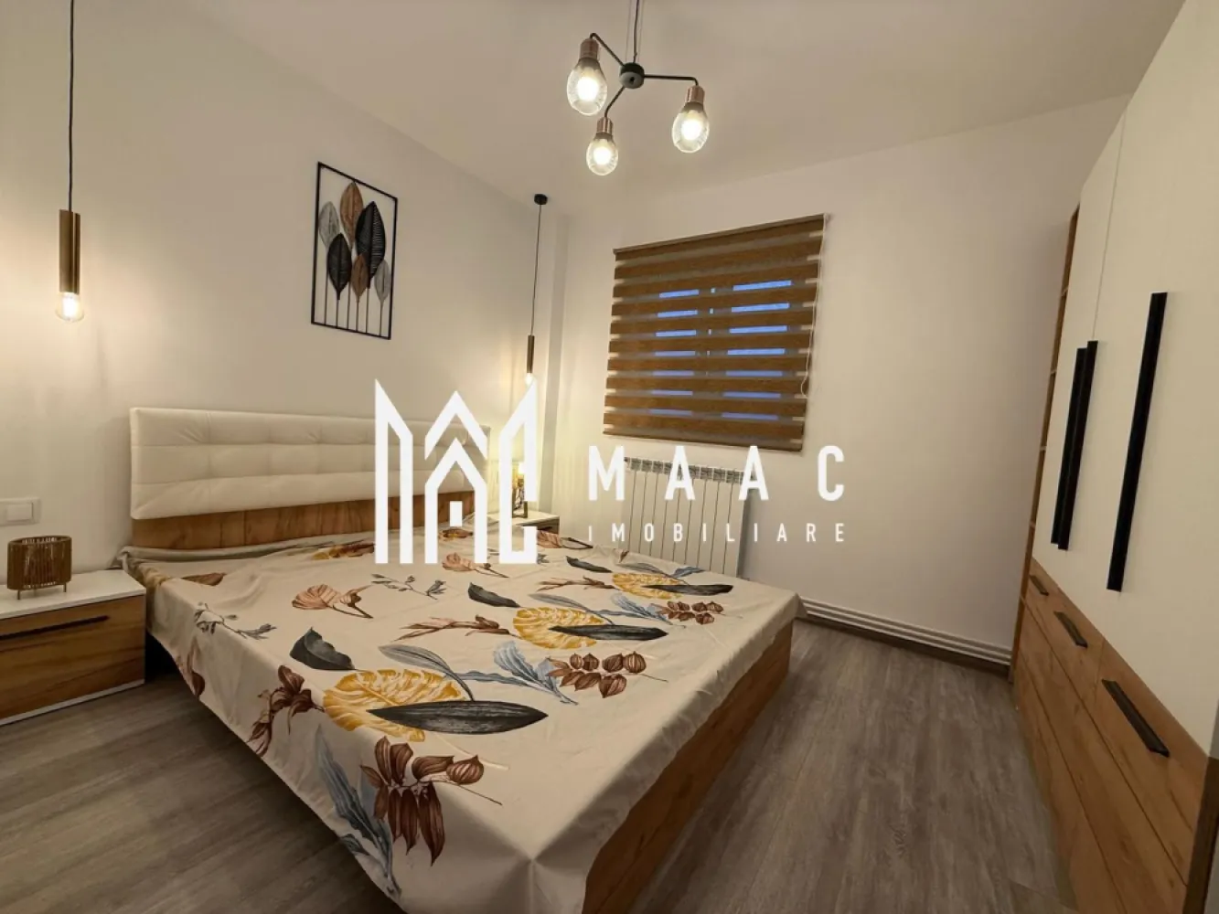 Apartament de lux cu 3 camere, vedere panoramică – zonă centrală