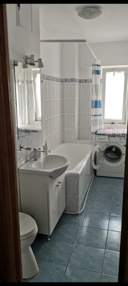 Închiriez Garsonieră Unirii