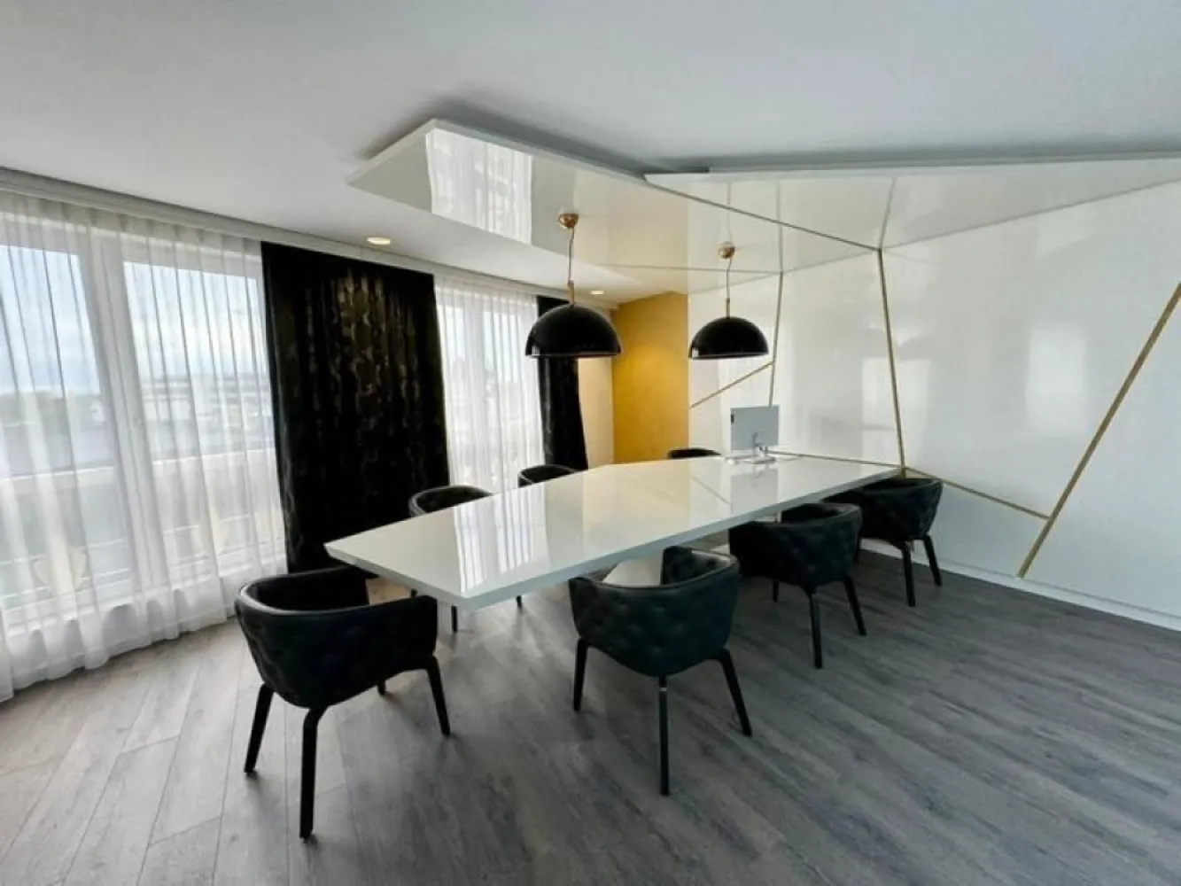 Penthouse Herastrau 116 terasa,mobilat si utilat loc de parcare si boxa subteran