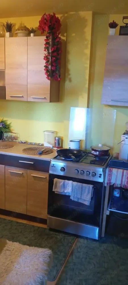 BRASADAS vinde casă in Csengersima Ungaria. - Agentia imobiliara BRASADAS vinde casa în Csengersima Ungaria, la 15 km de Satu Mare cu toate utilitățile, apă, gaz, curent, wifi . Teren 4260 mp. cu curte și gradina si loc pentru animale. www.brasadas.com.