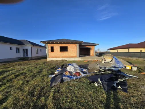 Casa 152m 6.20 arii Martinesti centru teren 22m front chiar toate util