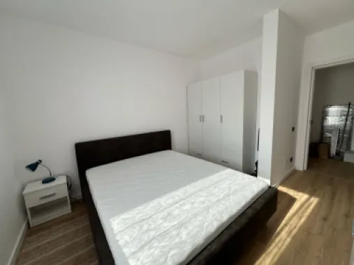 BRASADAS închiriază ap 2 cam etaj 2/5 ROKA RESIDENCE