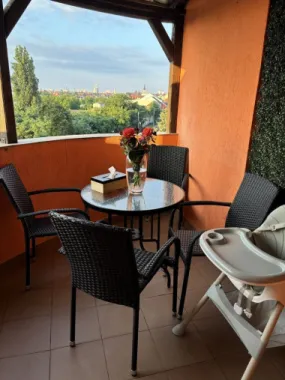 BRASADAS vinde ap 3 cam etaj 4/4 zona Baritiu.
