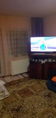 BRASADAS vinde ap 3 cam etaj 4/4 lângă Economic.
