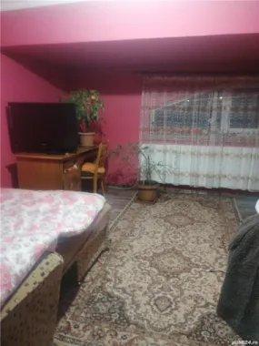 BRASADAS vinde casa din cărămidă cu 2 cam. zona Baritiu.