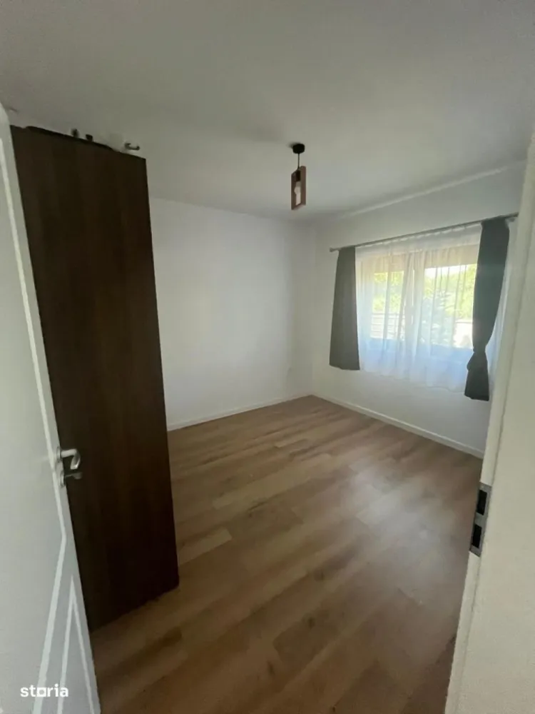 BRASADAS vinde casa tip PARTER cu garaj in zona Dara.