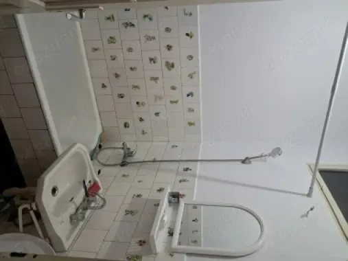 Casă de vânzare