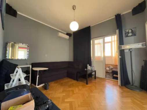 Apartament cu 2 camere, P-ta Amzei, bloc consolidat, direct proprietar