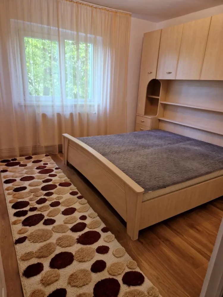 BRASADAS vinde apartament 4 camere Mănăștur