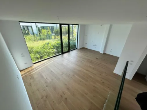 Casa de vanzare 3 camere Amber Forest Tunari