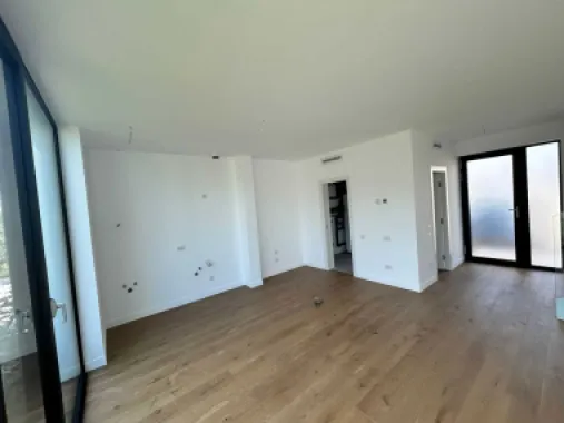 Casa de vanzare 3 camere Amber Forest Tunari