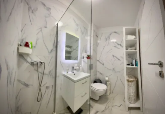 Apartament 3 camere cu terasa si loc de parcare zona Garii Obor