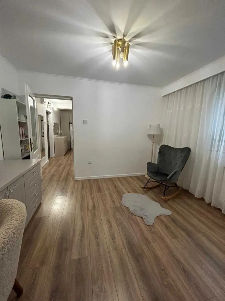 BRASADAS vinde Ap 2 cam 42mp et 1/4 Plopilor - Cluj