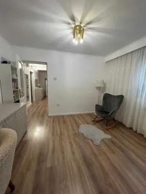BRASADAS vinde Ap 2 cam 42mp et 1/4 Plopilor - Cluj