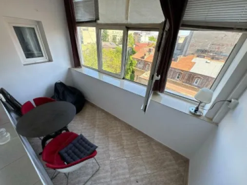 ap. 3 camere 2 bai 2 balcoane 2 scari 2 lifturi Calea Victoriei Biserica Amzei