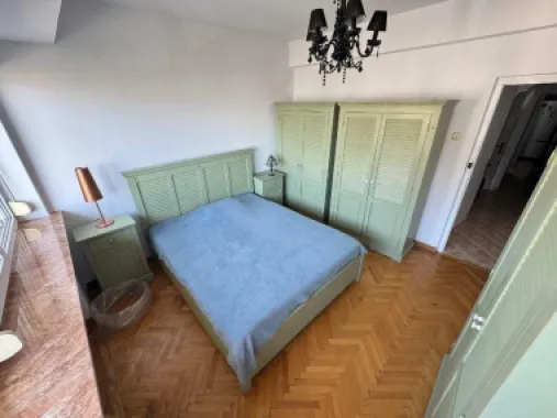 ap. 3 camere 2 bai 2 balcoane 2 scari 2 lifturi Calea Victoriei Biserica Amzei