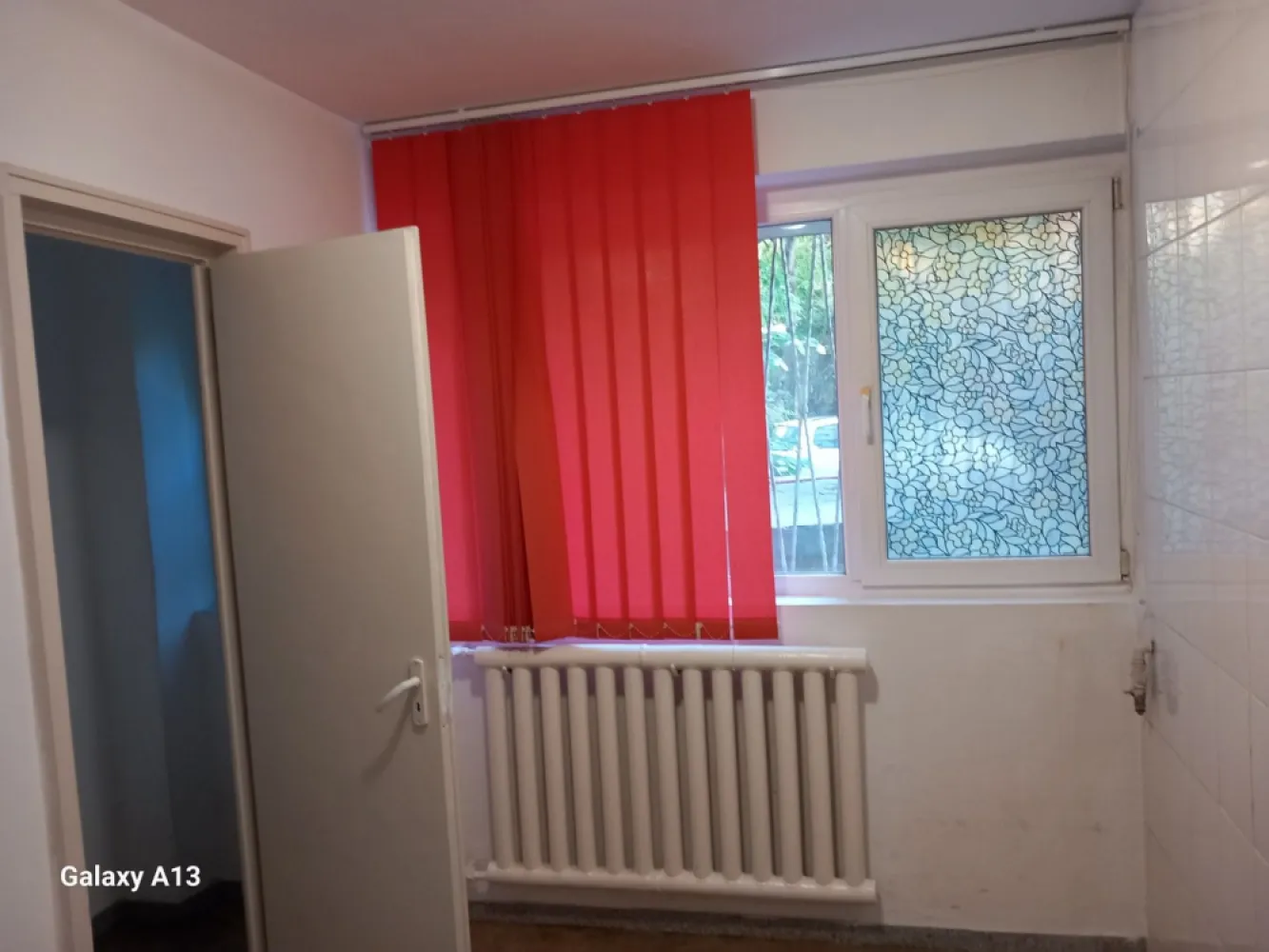 BRASADAS vinde ap 2 cam 48mp nemobilat PARTER Baba Novac 2. - Agenția imobiliara BRASADAS vinde URGENT apartament NEMOBILAT cu doua camere situat la PARTER in zona DRISTOR, Baba Novac Nr. 2. A fost construit in 1962 și NU ARE RISC SEISMIC. Este SEMIDECOMANDAT si nu necesita investiții majore. Este racordat la sistemul RADET. Este la 5 minute de statia de metrou DRISTOR Pentru mai multe oferte accesați : www.brasadas.com.