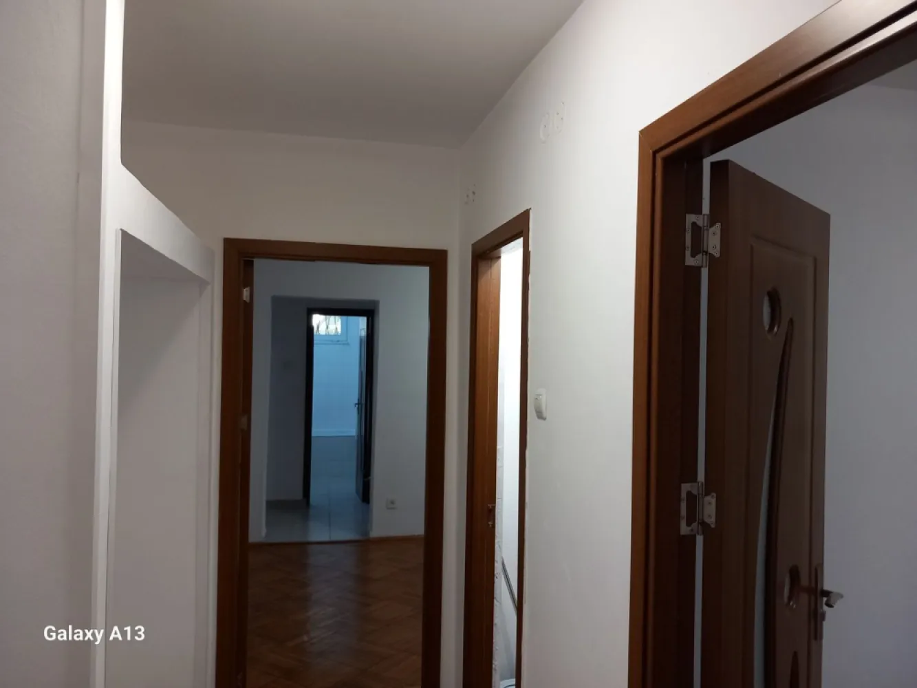 BRASADAS vinde ap 2 cam 48mp nemobilat PARTER Baba Novac 2. - Agenția imobiliara BRASADAS vinde URGENT apartament NEMOBILAT cu doua camere situat la PARTER in zona DRISTOR, Baba Novac Nr. 2. A fost construit in 1962 și NU ARE RISC SEISMIC. Este SEMIDECOMANDAT si nu necesita investiții majore. Este racordat la sistemul RADET. Este la 5 minute de statia de metrou DRISTOR Pentru mai multe oferte accesați : www.brasadas.com.
