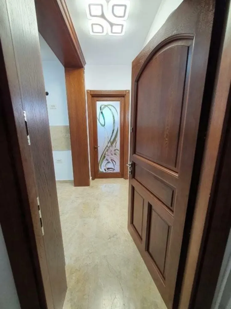 Închiriem ap in casa Cotroceni