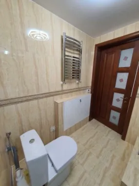 Închiriem ap in casa Cotroceni