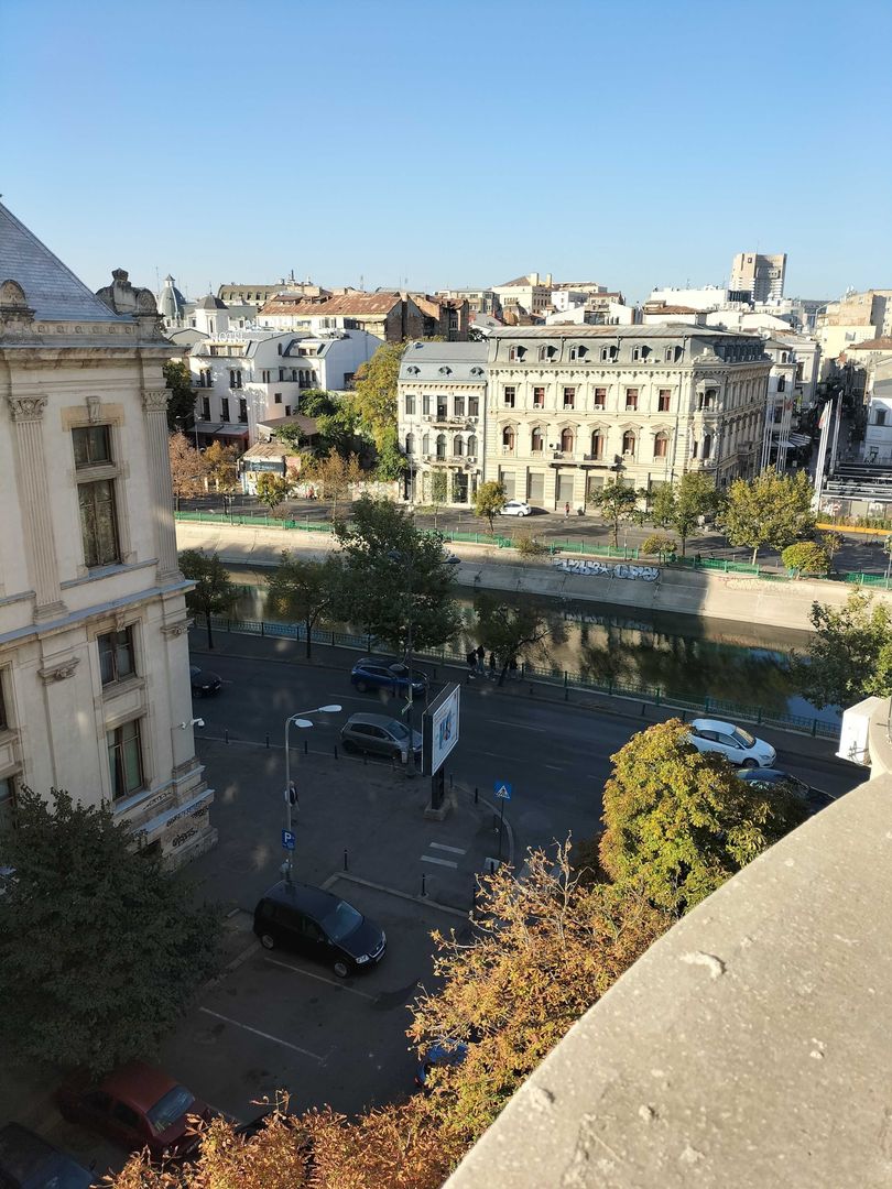 BRASADAS închiriază ap 2 cam et 4 UNIRII.