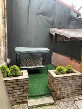 BRASADAS închiriază ap 2 cam in vilă et 1 UNIRII.