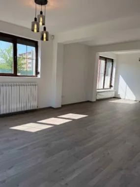 BRASADAS 6 cam gradina generoasa, garaj.