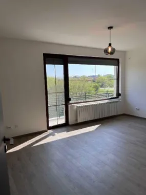 BRASADAS 6 cam gradina generoasa, garaj.