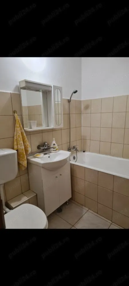 inchiriez apartament - Inchiriez apartament mobilat 2 camere ,400 euro zona Dristor,( Piata Râmnicu Sarat) liber de la 1iunie, detalii la