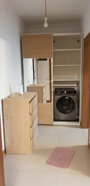 BRASADAS închiriază garsoniera etaj 1 Sp Independenței.