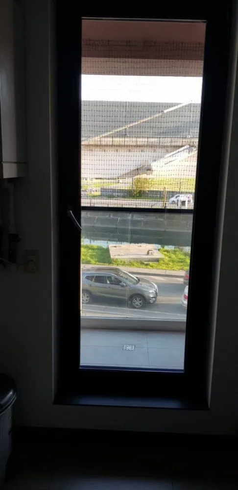 BRASADAS închiriază garsoniera etaj 1 Sp Independenței. - Agenția imobiliara BRASADAS închiriază garsoniera in Bucuresti, str. Splaiul Independentei, bl. 20TH RESIDENCE, supraf.42mp,an construcție 2016,vedere spre sud,et 1.Ofera confort sporit,amplasata într-o zona excelenta conectata la mijloace de transport (metrou Petrache Poenaru :5 min)și alte facilități . Disponibilitate imediata.